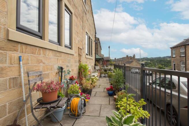 Stocks Bank Road Adam Hendry EweMove Estate and Le