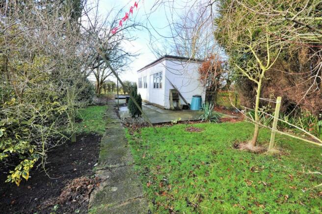REAR GARDEN PHOTO