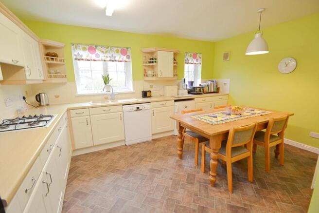Kitchen Diner