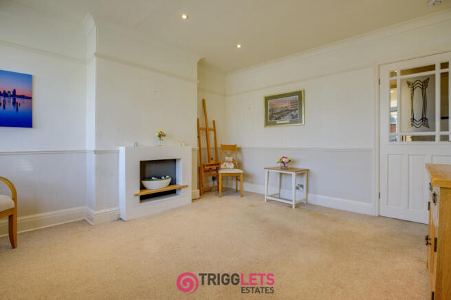 2 bed Semi-Detached for sale Image 4