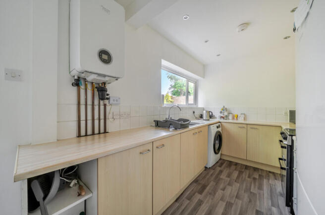 3 bed Terraced for sale Image 7