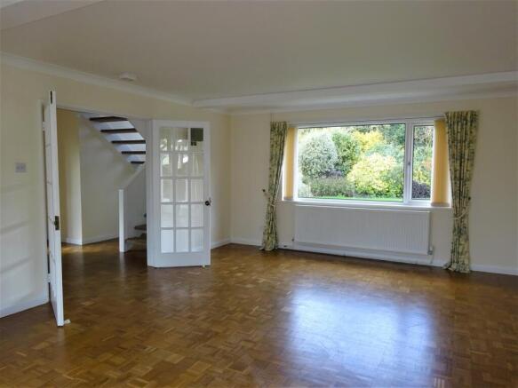 Sitting Room 2.jpg