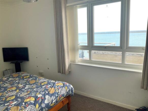 Bedroom.jpg