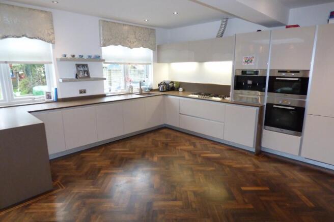 Kitchen 2