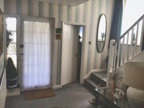 Photo 3