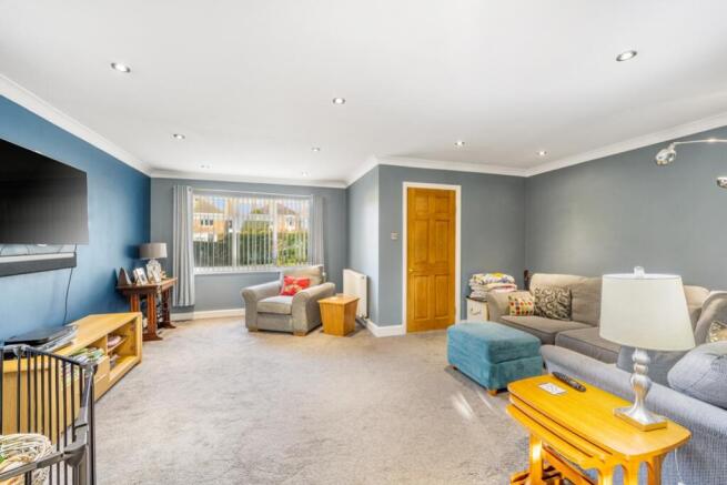 9 Blackthorn Lane (Boston)-18