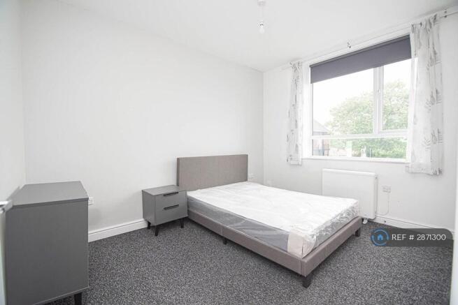 1 bed Flat to rent Image 6