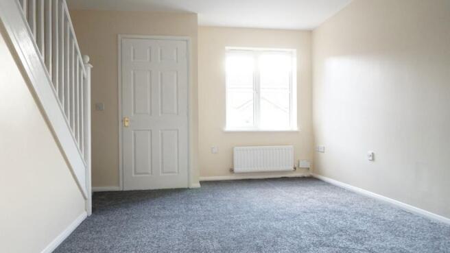 2 bed Semi-Detached to rent Image 6