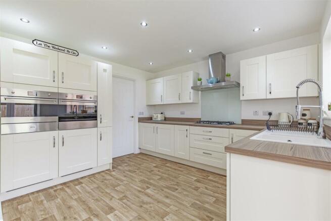 Kitchen-2.jpg