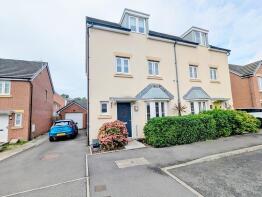 28, Clos Y Mametz, Newton, Porthcawl CF36 5DJ