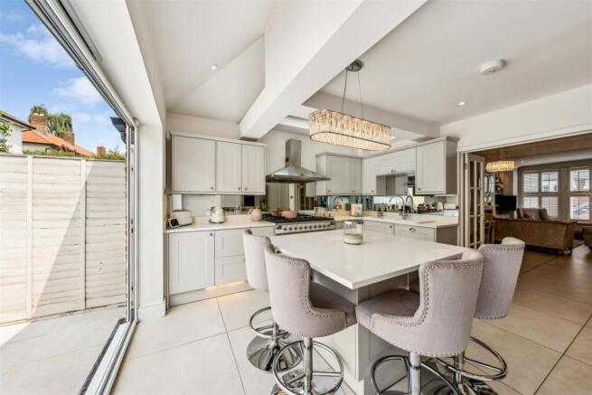 Geraldine Road, W4 - FOR SALE