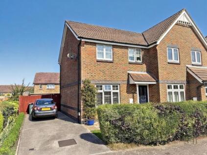 Raymond Fuller Way, Kennington, TN24