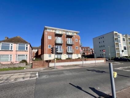 Beach Road, Lee-On-The-Solent