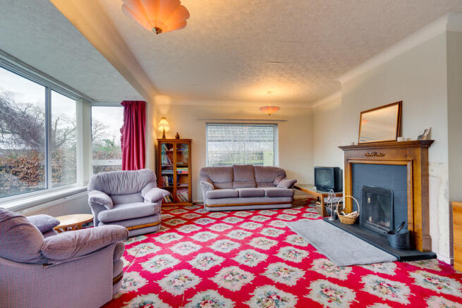 Living / Dining R...
