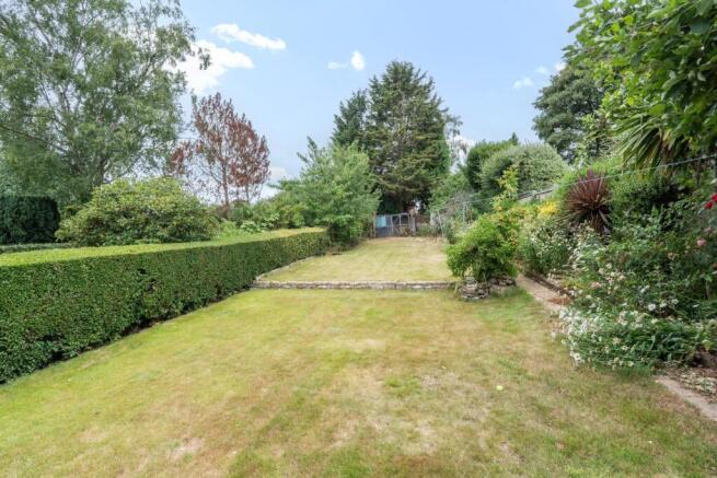 4 bed Semi-Detached for sale Image 9