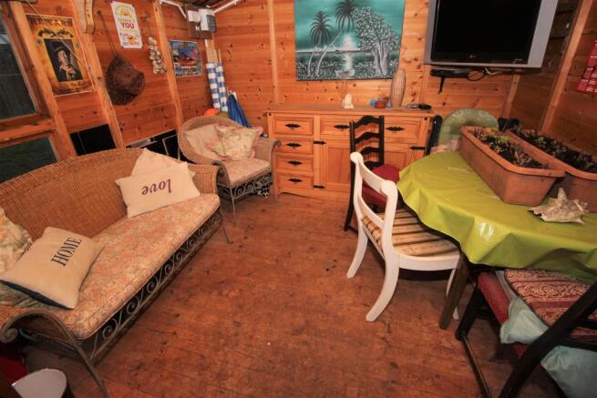 inside summer house.JPG