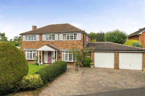 Martins Drive Wokingham, Berkshire, RG41 1NY