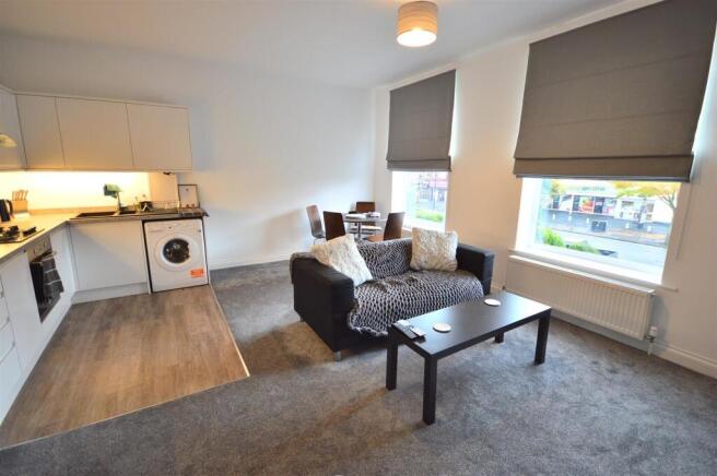 Living Room (Main)