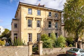 Garden Flat, 11, Victoria Walk, Cotham, Bristol BS6 5SR