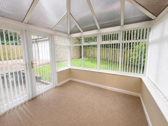 4 bed Detached for sale Image 5