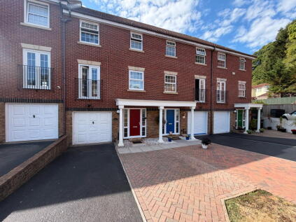 Durham Close, Preston, Paignton