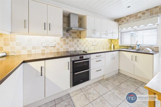 2 bed Bungalow for sale Image 5