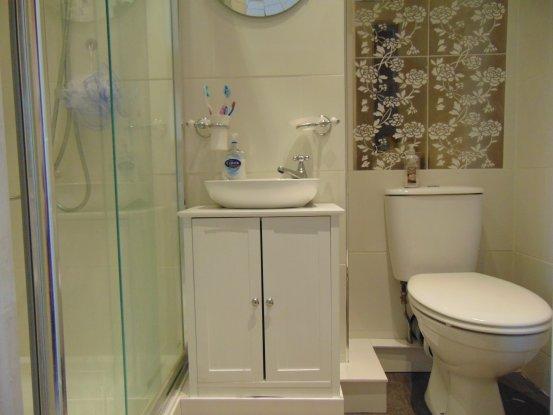 En-Suite Bathro...