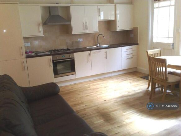 Lounge / Kitchen - Photo 1