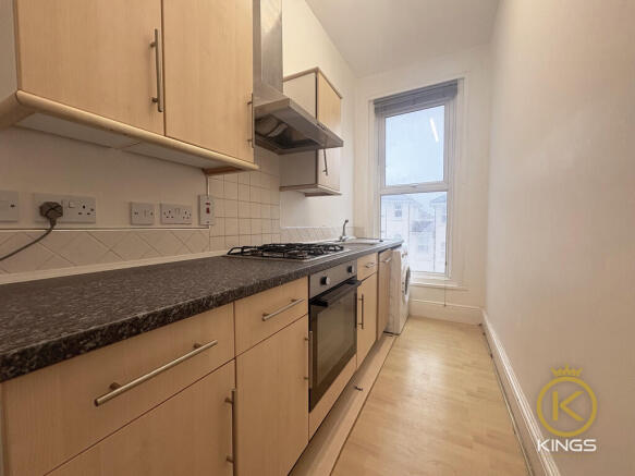 4 40 NIGHTINGALE ...