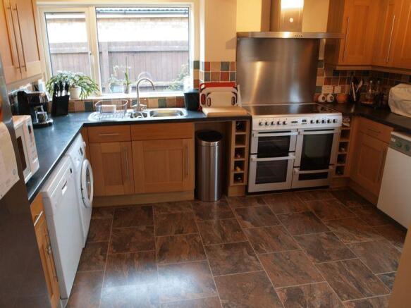 Kitchen 2