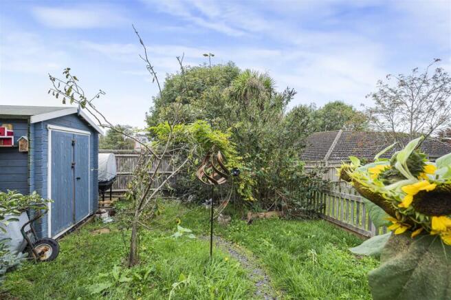 Beresford Road, Newhaven photo 4