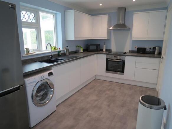 Kitchen / Diner: