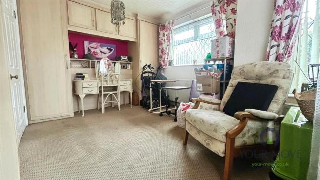 4 bed Bungalow for sale Image 10