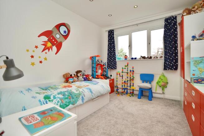 Photo 10