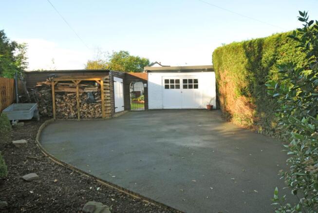 Garage & Wood Store