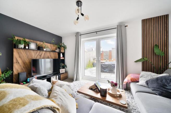 1410306-5-698f027...