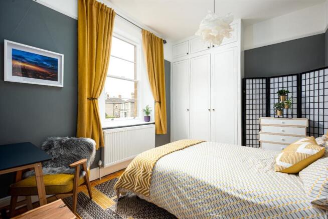Bedroom2_1.jpg