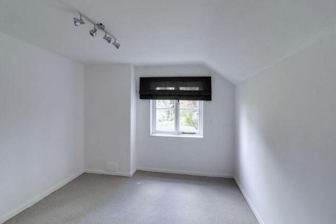 Bedroom 2 (Double)