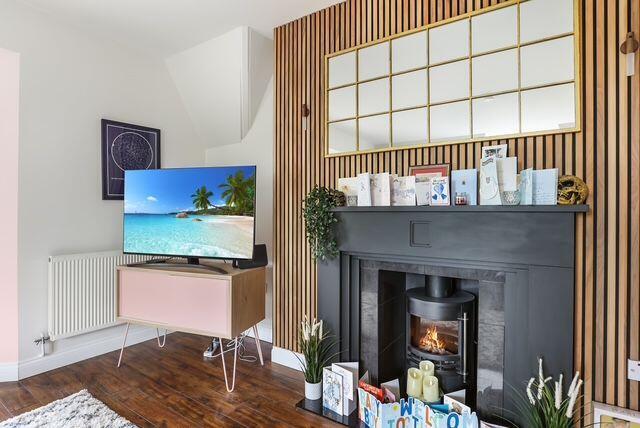3 bed Penthouse for sale Image 11