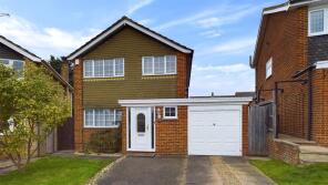 22, Hilltop Close, Waltham Cross EN7 6QN