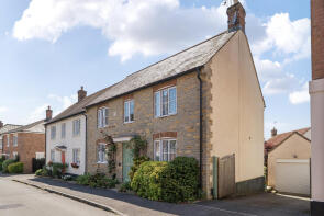 36, Fields End, Hillyfields, Taunton TA1 2LU