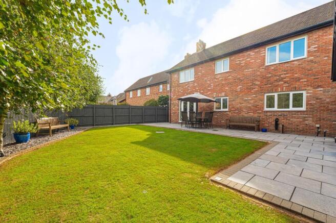 John Fielding Gardens, Llantarnam, NP44 photo 4