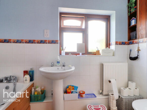 Photo 31