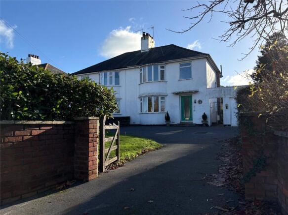 3-bed semi-detached on Exeter Road, Honiton, Devon, EX14, £320,000