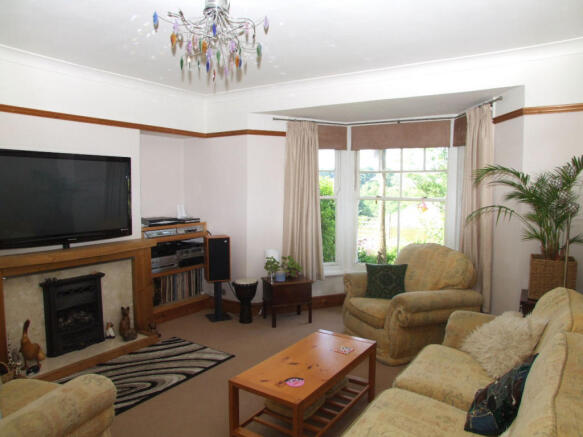 SITTING ROOM