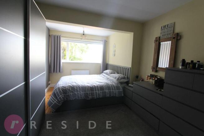 2 bed Semi-Detached Bungalow for sale Image 7