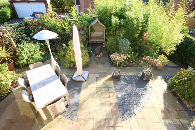 Photo 23