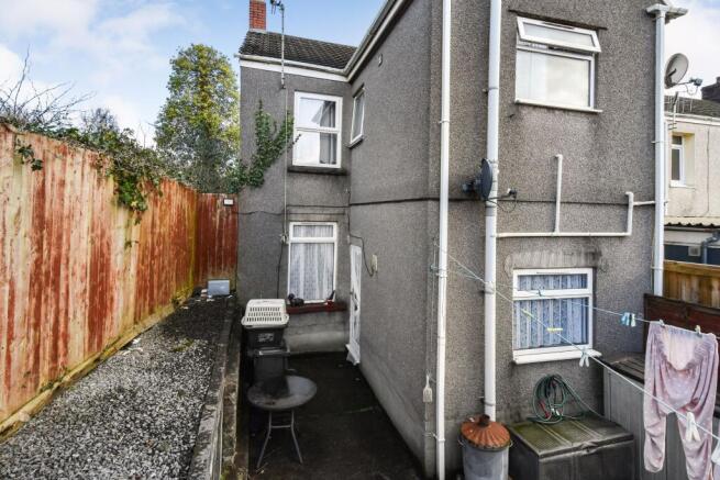 24 Alice Street, Neath, SA11 1BN
