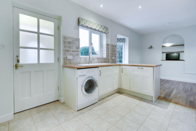Dining kitchen
