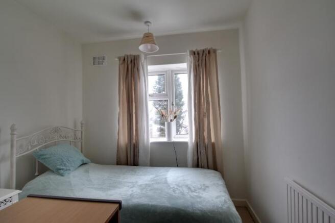 Bedroom 1 (Single)